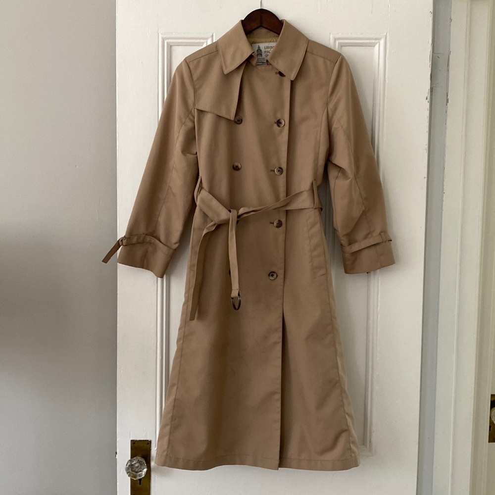 London Fog Made in the USA vintage trench